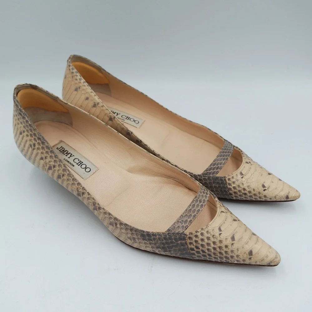 Vintage Jimmy Choo Beige Snakeskin Pointed Toe Kitten Heel Made in Italy Size 38